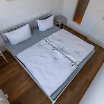 Parkside No15 Апартаменты *